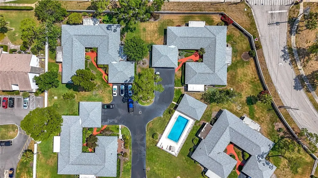 2188 Corinne Court S St Petersburg FL 33712