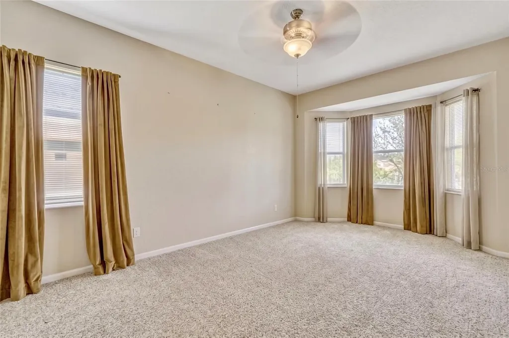 115 Crescent Moon Drive Groveland FL 34736