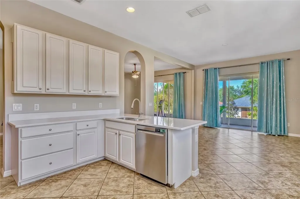 115 Crescent Moon Drive Groveland FL 34736