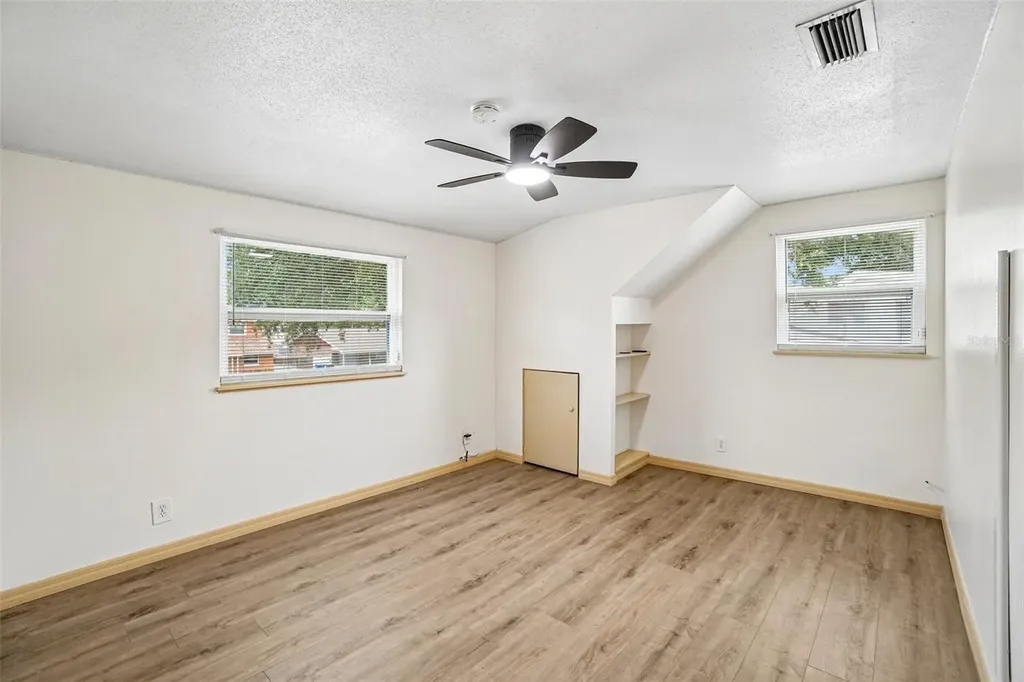14961 Newport Road Clearwater FL 33764