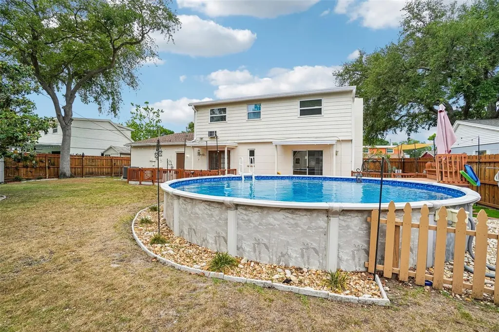 14961 Newport Road Clearwater FL 33764