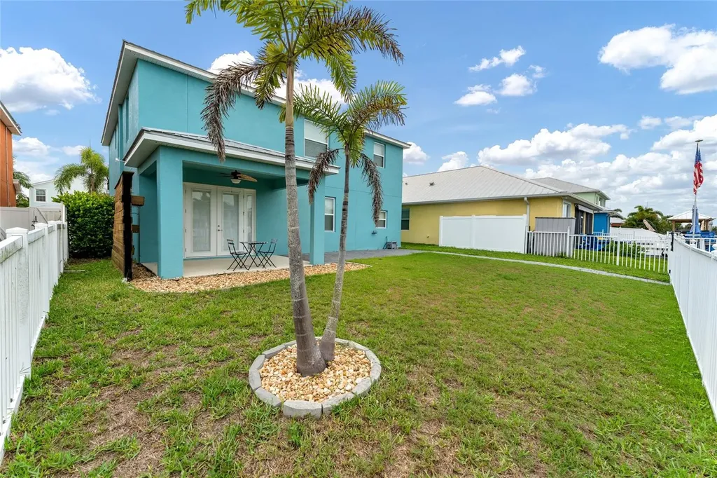 6412 Key Island Avenue Apollo Beach FL 33572