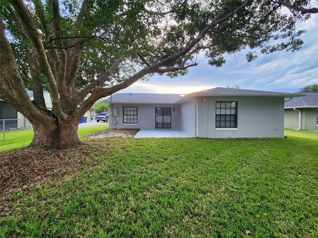 319 Minnesota Avenue St Cloud FL 34769