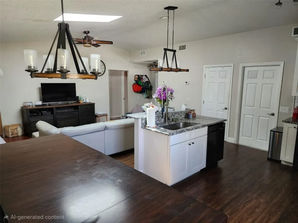 319 Minnesota Avenue St Cloud FL 34769