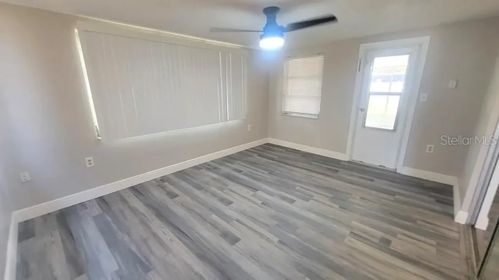 9202 Suffolk Lane Port Richey FL 34668