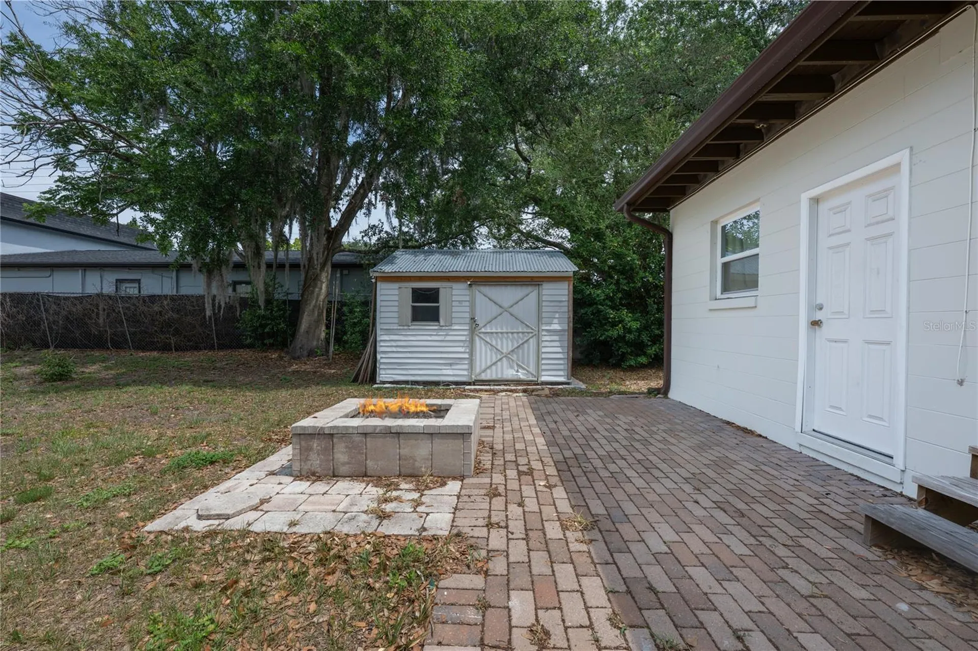 2702 S Shine Avenue Orlando FL 32806