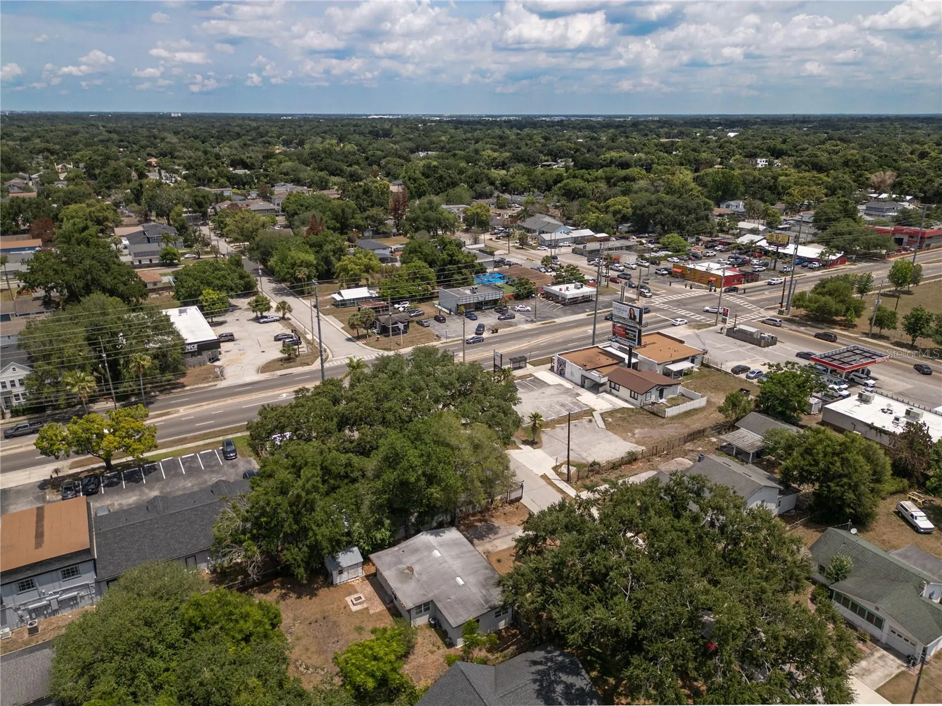 2702 S Shine Avenue Orlando FL 32806