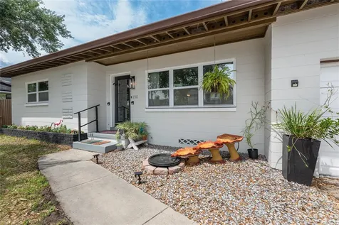 2702 S Shine Avenue Orlando FL 32806