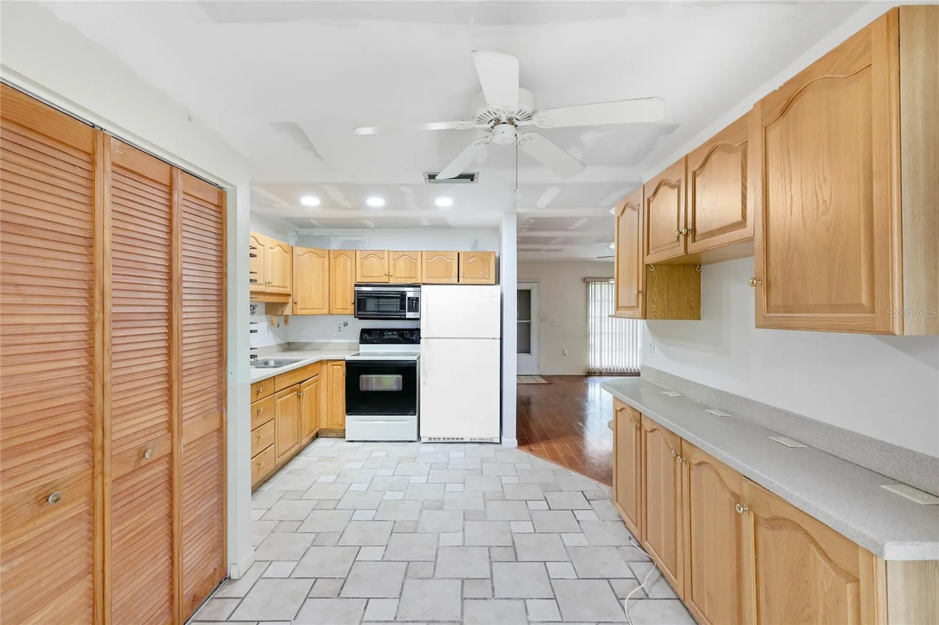 3403 41st Street W Bradenton FL 34205