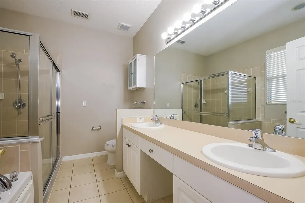 4837 Cape Hatteras Drive Clermont FL 34714