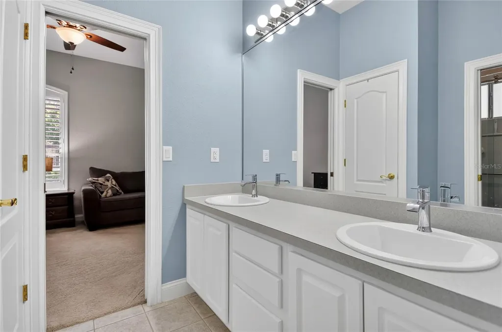 3617 Beech Tree Drive Orlando FL 32835