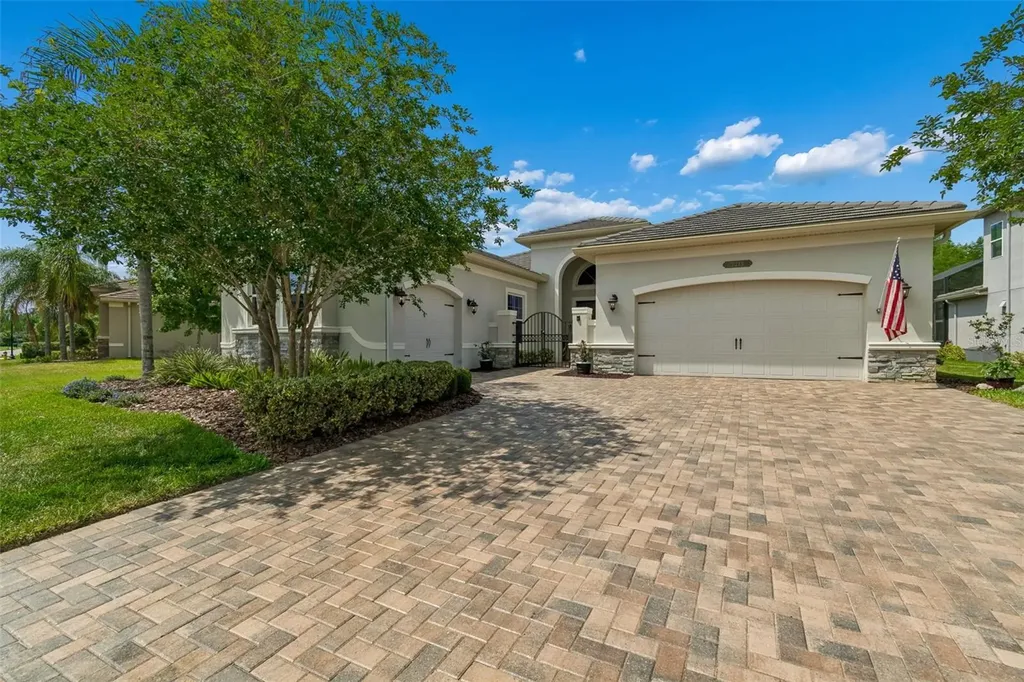 2213 Hollow Forest Court Wesley Chapel FL 33543