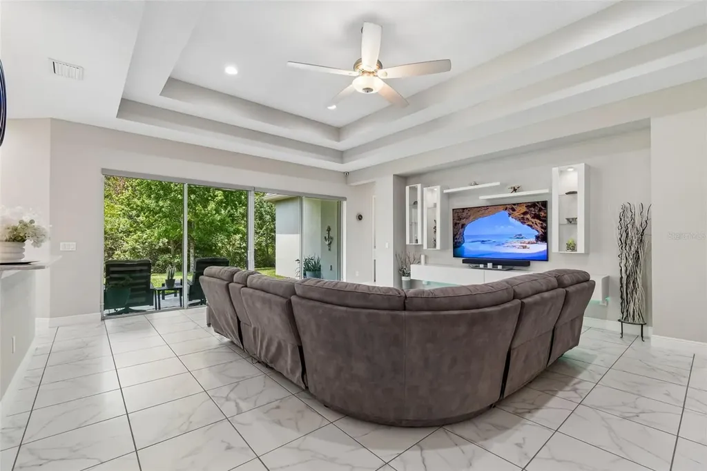 2213 Hollow Forest Court Wesley Chapel FL 33543