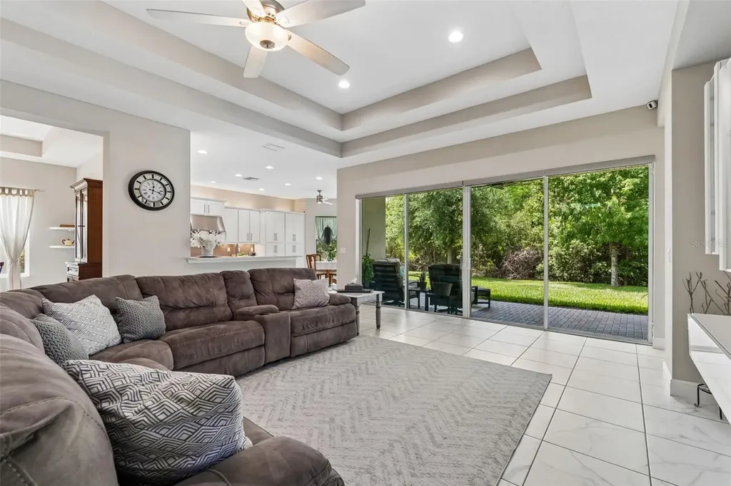 2213 Hollow Forest Court Wesley Chapel FL 33543