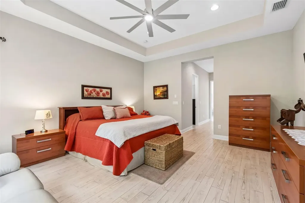 2213 Hollow Forest Court Wesley Chapel FL 33543