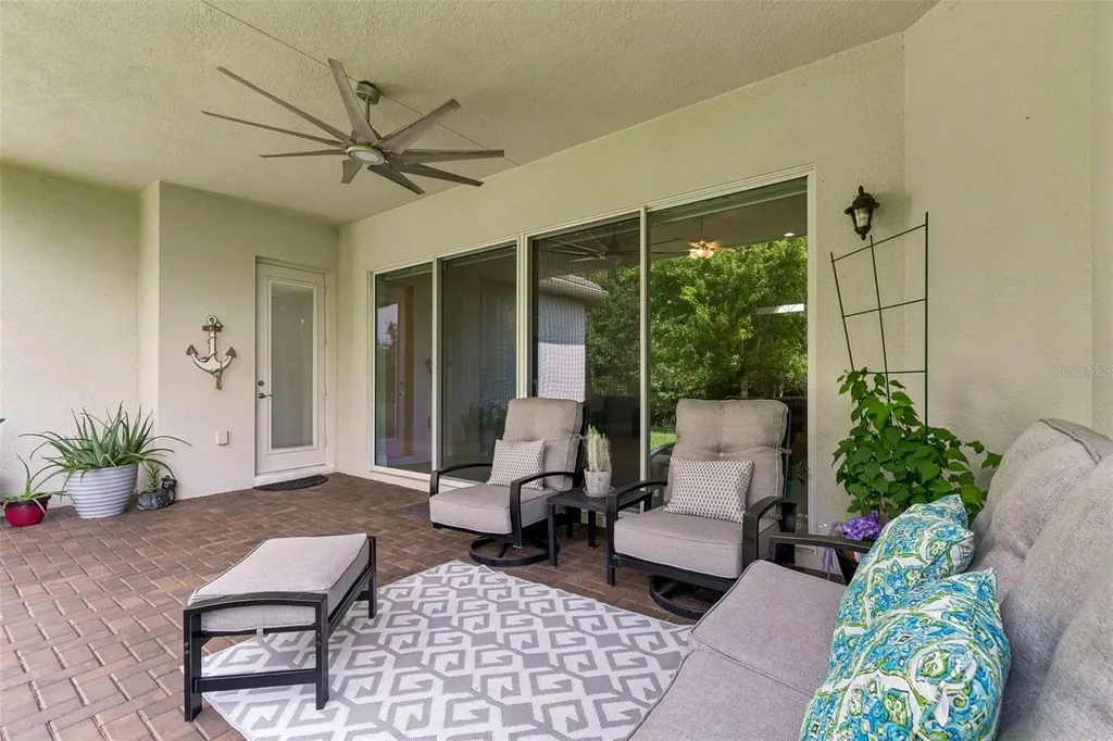2213 Hollow Forest Court Wesley Chapel FL 33543