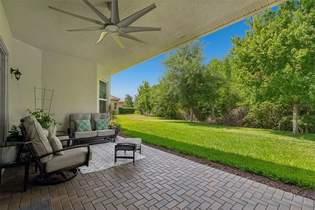 2213 Hollow Forest Court Wesley Chapel FL 33543