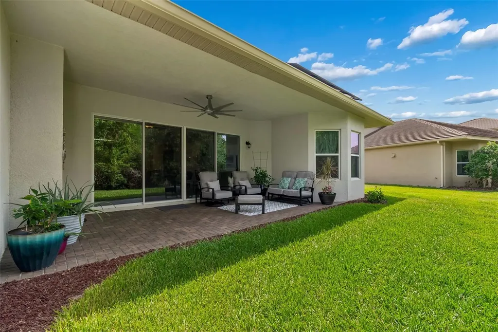 2213 Hollow Forest Court Wesley Chapel FL 33543