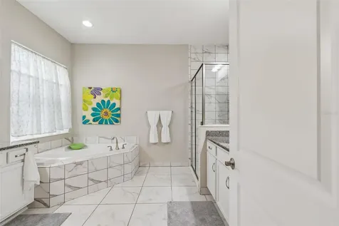2213 Hollow Forest Court Wesley Chapel FL 33543