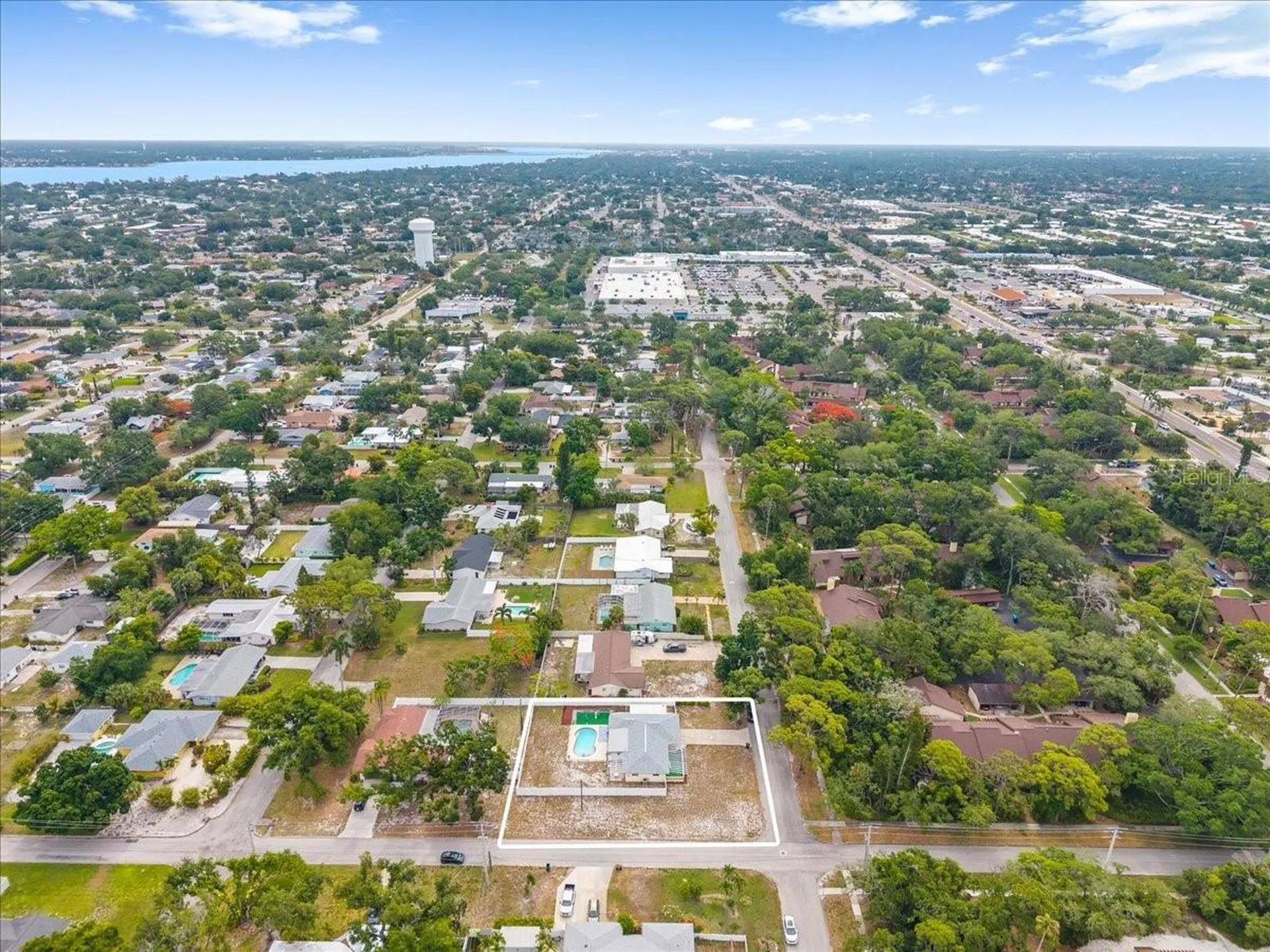 7816 3rd Avenue W Bradenton FL 34209