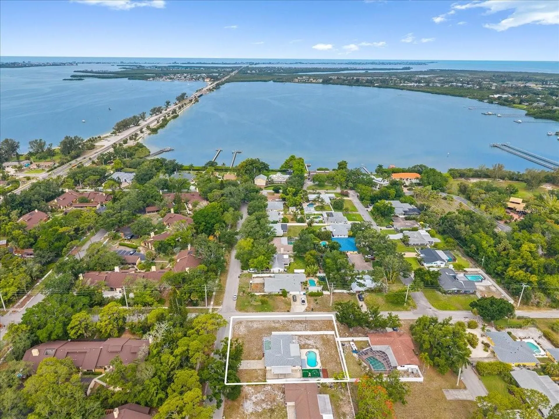 7816 3rd Avenue W Bradenton FL 34209