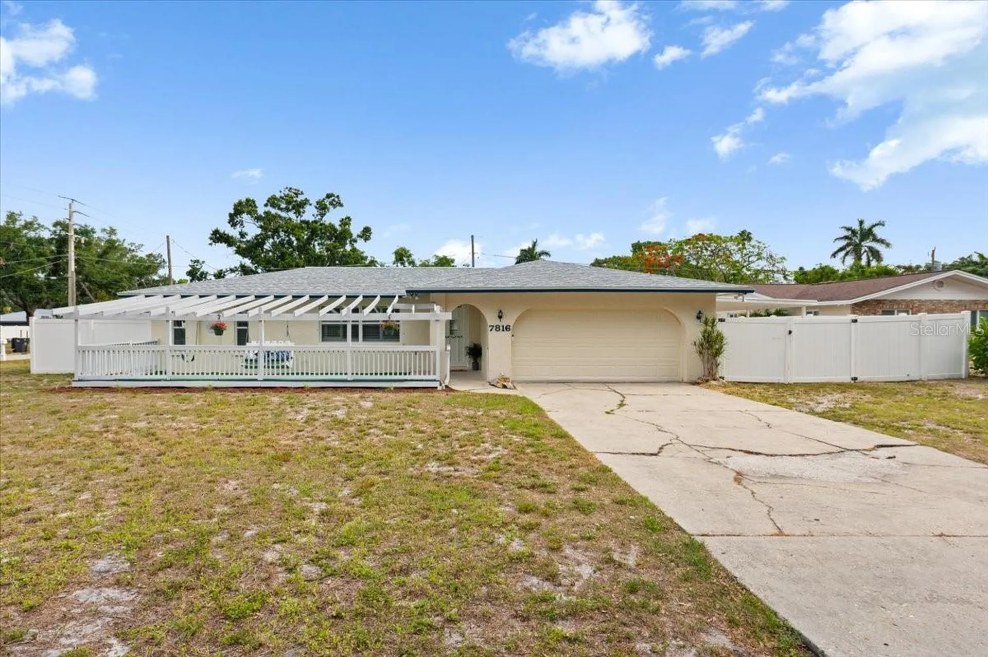 7816 3rd Avenue W Bradenton FL 34209