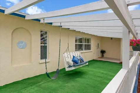 7816 3rd Avenue W Bradenton FL 34209