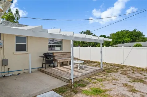 7816 3rd Avenue W Bradenton FL 34209