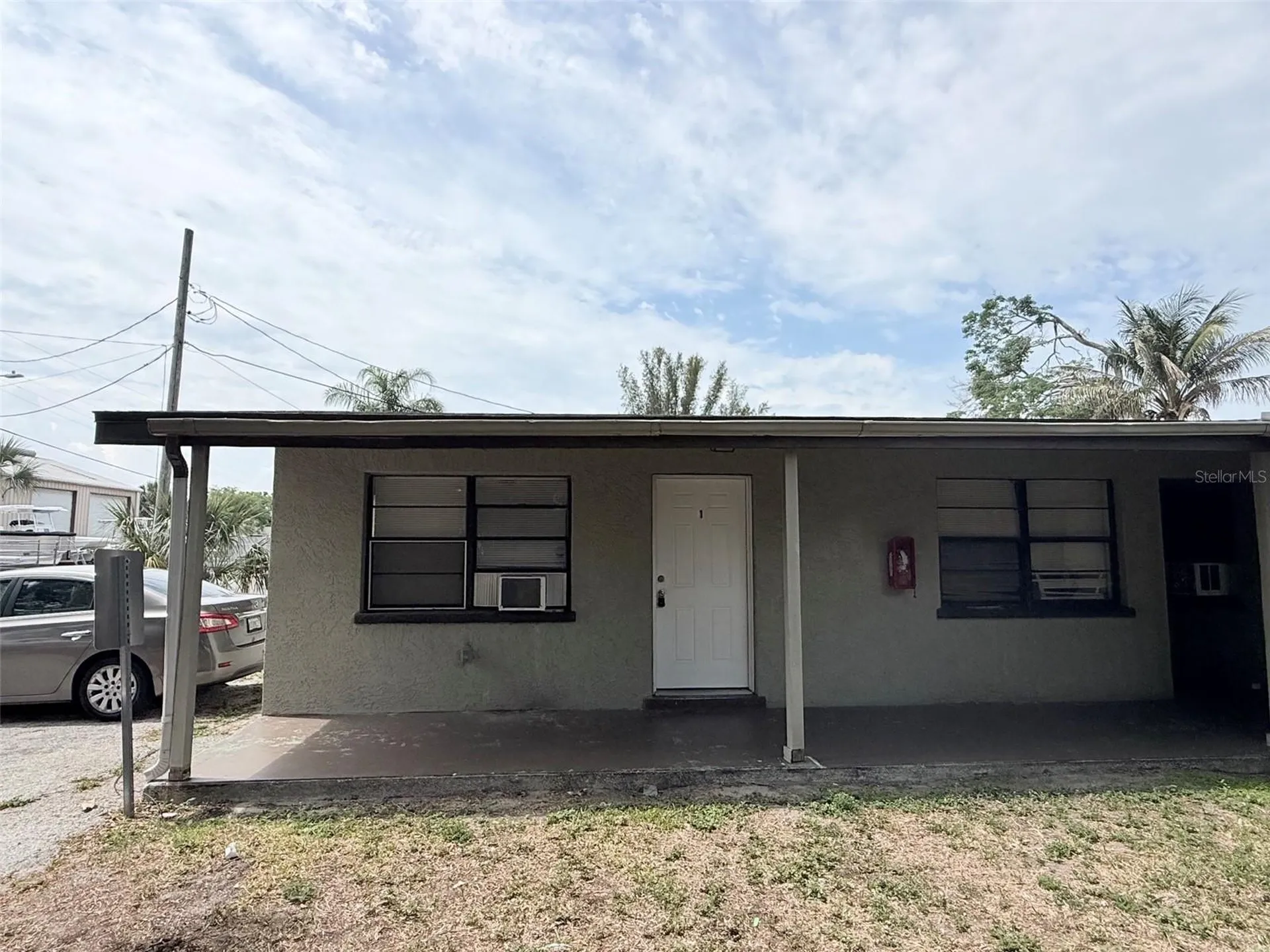 2404 10th Street W Bradenton FL 34205