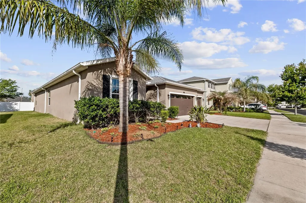 5453 Suncatcher Drive Wesley Chapel FL 33545
