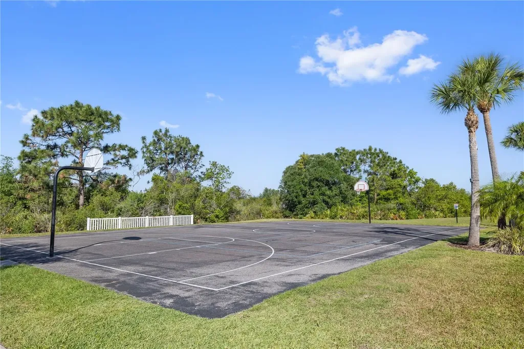 5453 Suncatcher Drive Wesley Chapel FL 33545