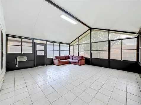 5306 Grove Crossings Boulevard Orlando FL 32839