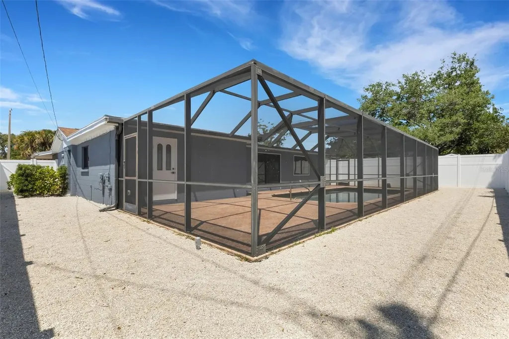 4645 Hunter Ridge Drive Sarasota FL 34233