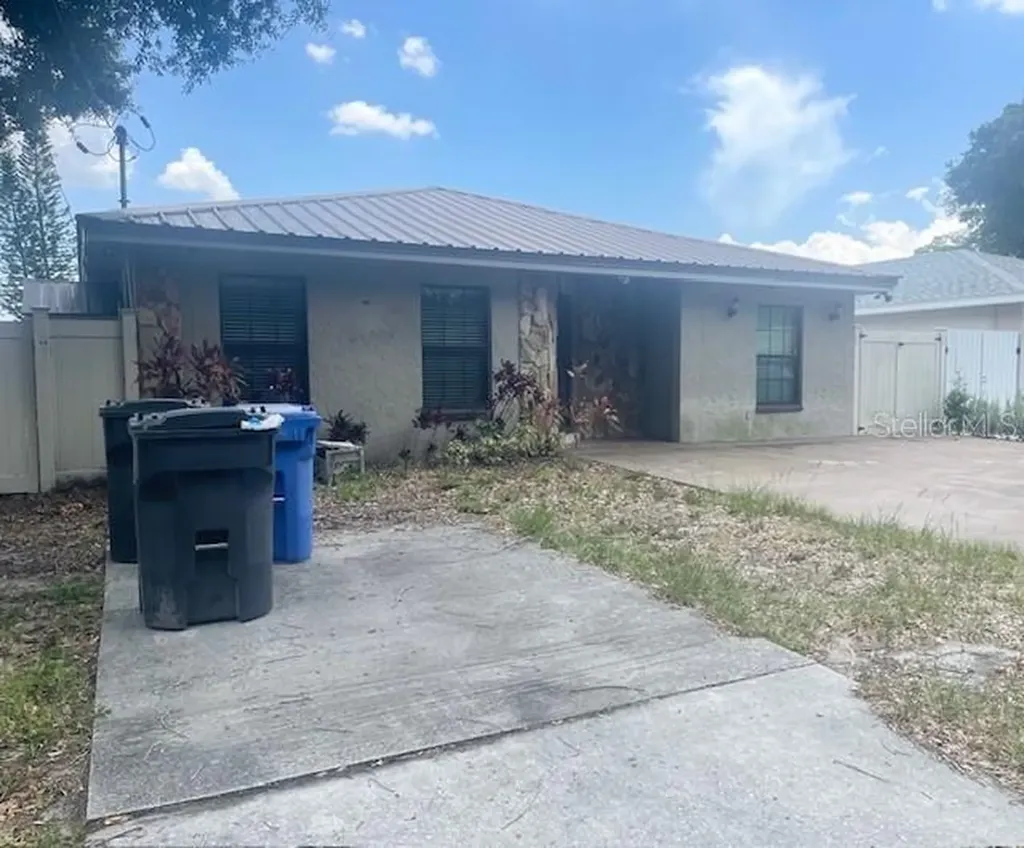 3804 W Hamilton Avenue Tampa FL 33614