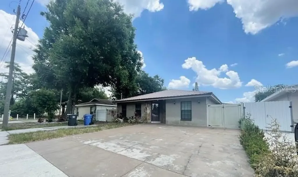 3804 W Hamilton Avenue Tampa FL 33614