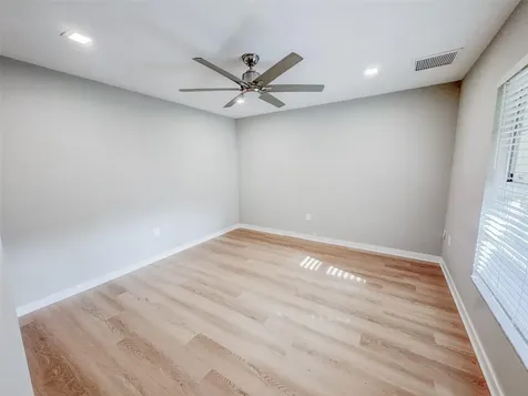 3038 Ringwood Meadow Sarasota FL 34235