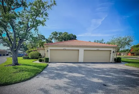 3038 Ringwood Meadow Sarasota FL 34235