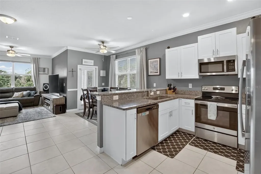 7050 Ripple Pond Loop Zephyrhills FL 33541