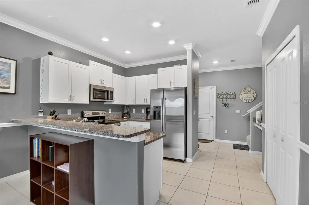 7050 Ripple Pond Loop Zephyrhills FL 33541