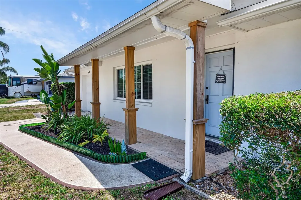 532 Center Road Venice FL 34285