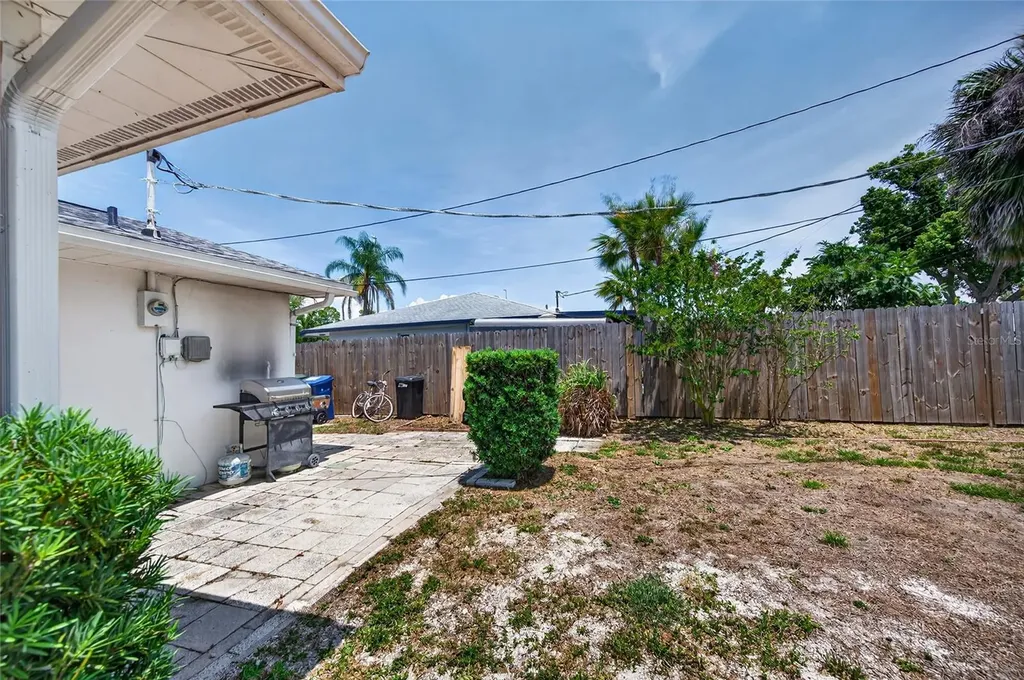 532 Center Road Venice FL 34285