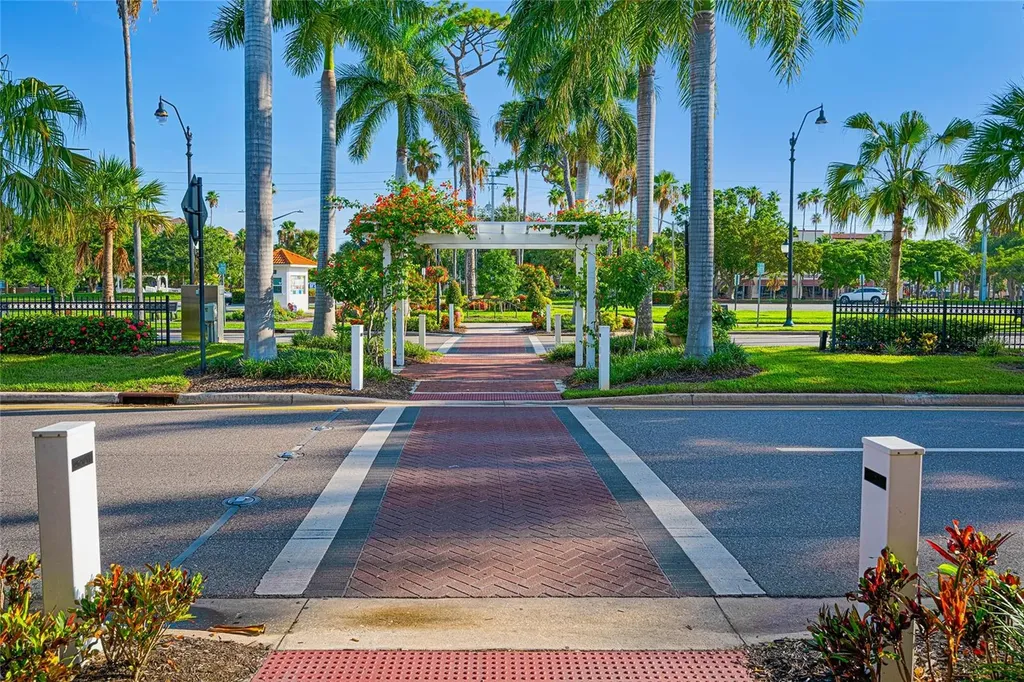 532 Center Road Venice FL 34285