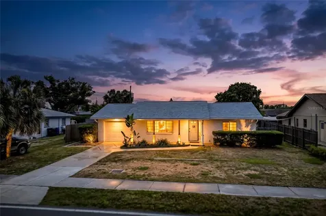 532 Center Road Venice FL 34285