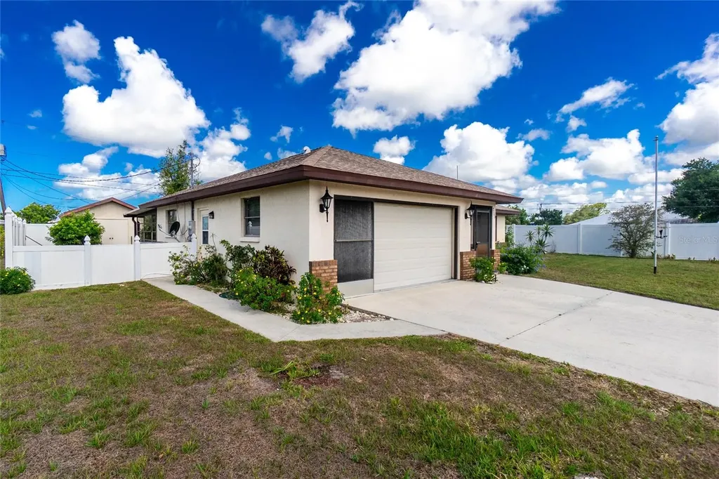 7169 Deegan Street Englewood FL 34224