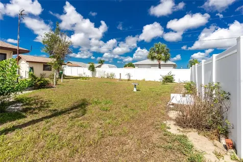 7169 Deegan Street Englewood FL 34224