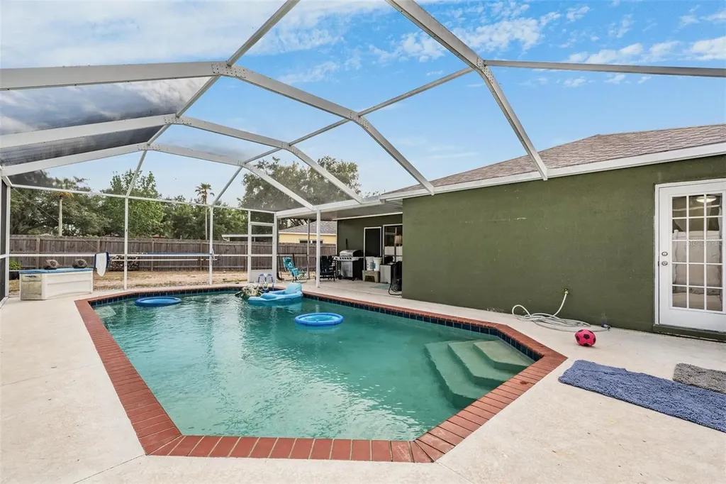 4638 Tucson Court Valrico FL 33594