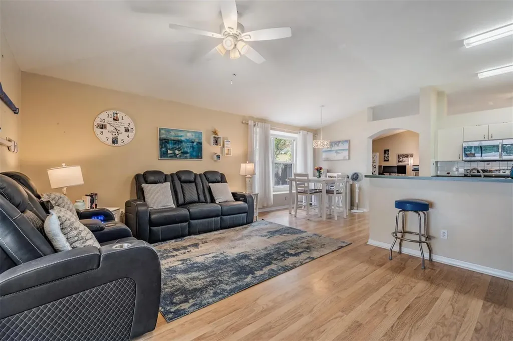 4638 Tucson Court Valrico FL 33594