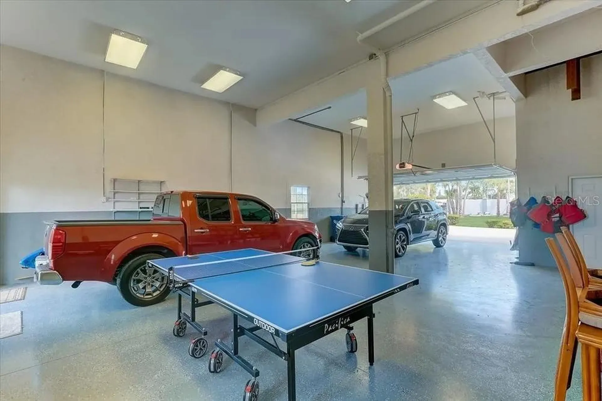 2424 Bay Drive Bradenton FL 34207