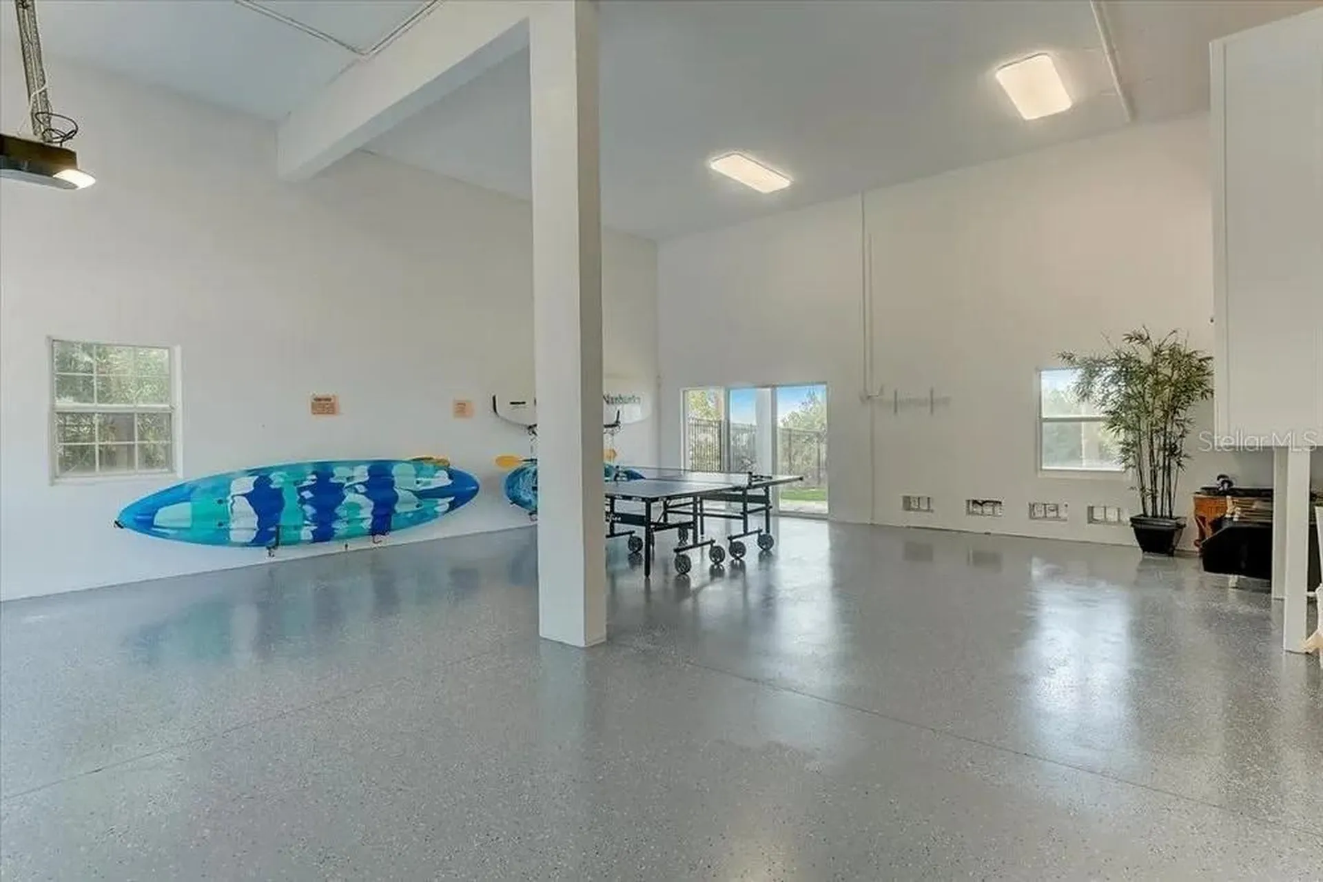 2424 Bay Drive Bradenton FL 34207