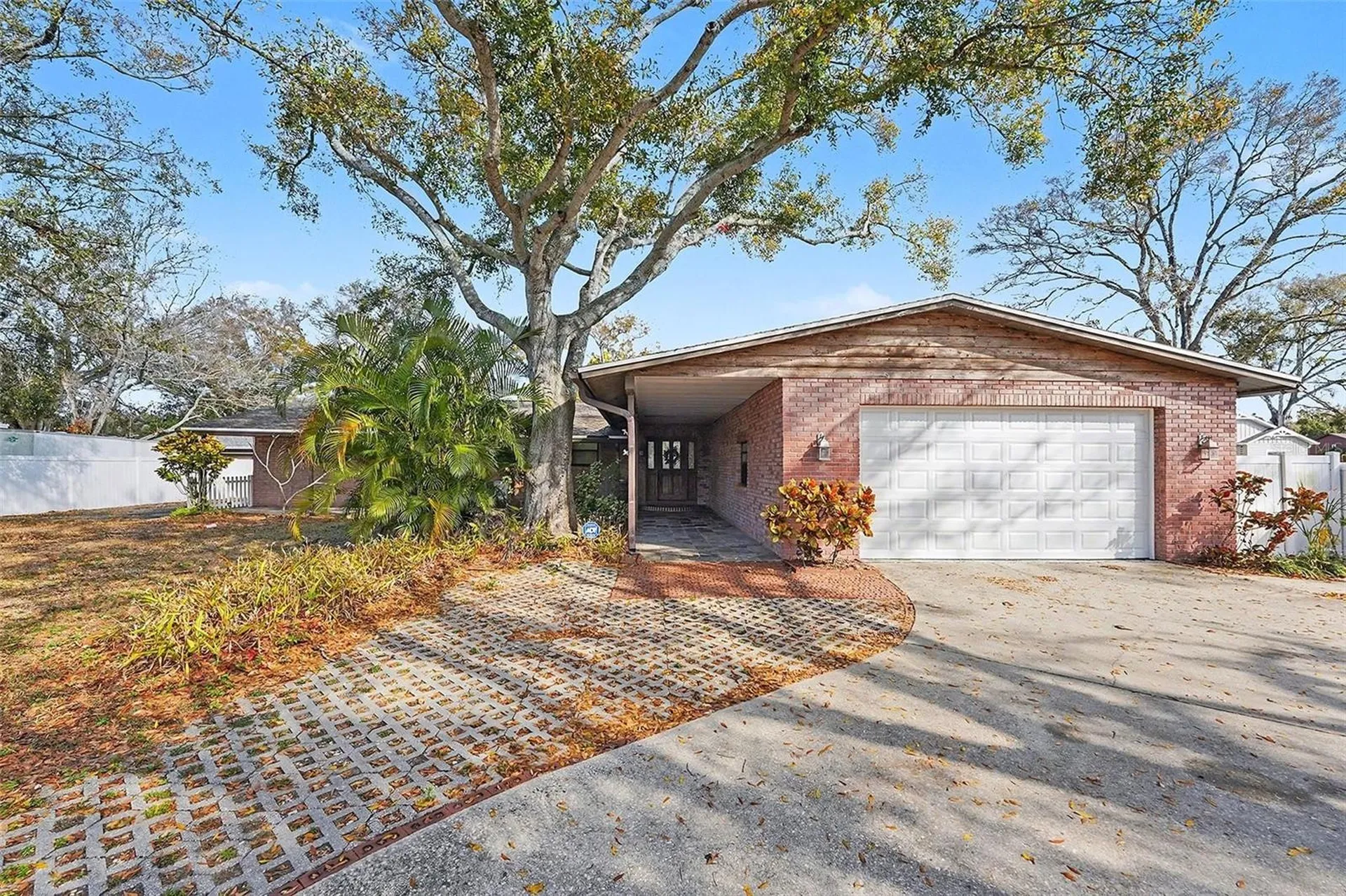 5967 102nd Avenue N Pinellas Park FL 33782